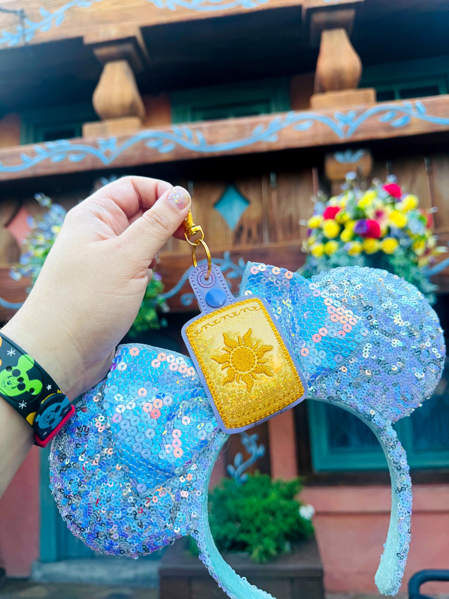 Lantern Magic Ear Holder | Handmade Clip for Displaying Park Ears