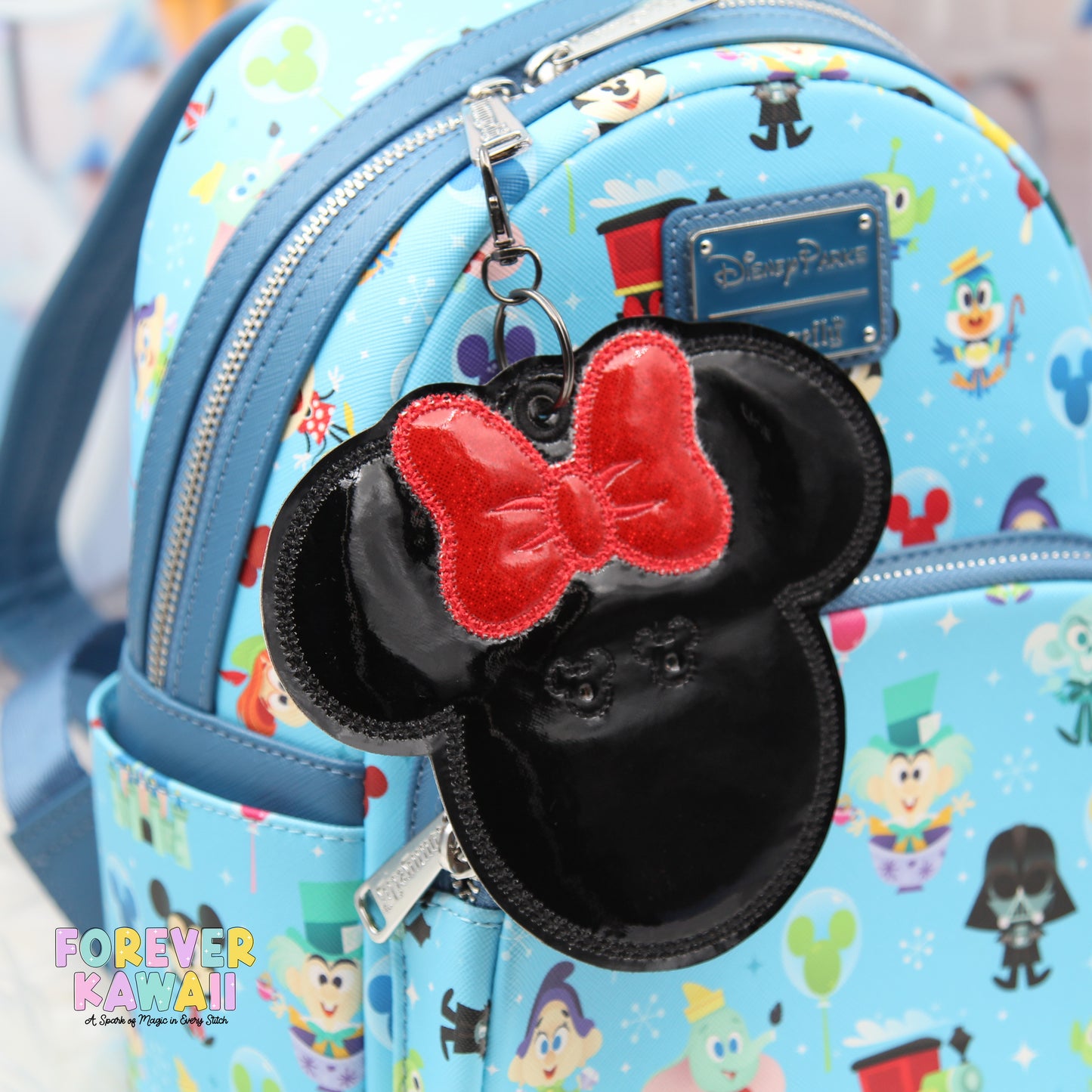 Black Gloss Celebration Button Holder – Red Sparkle Bow – 3" Keychain Clip for Park Days