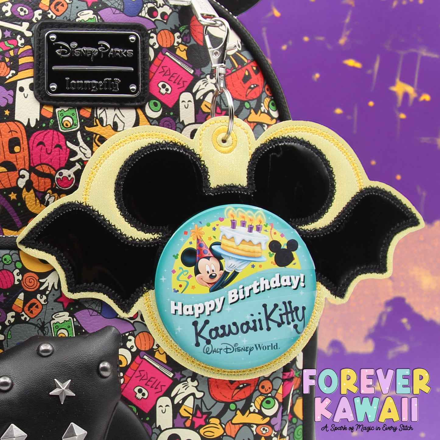 Exclusive Flying Bat Mouse Celebration Button Keychain – Halloween Glitter Vinyl Holder for Park Buttons