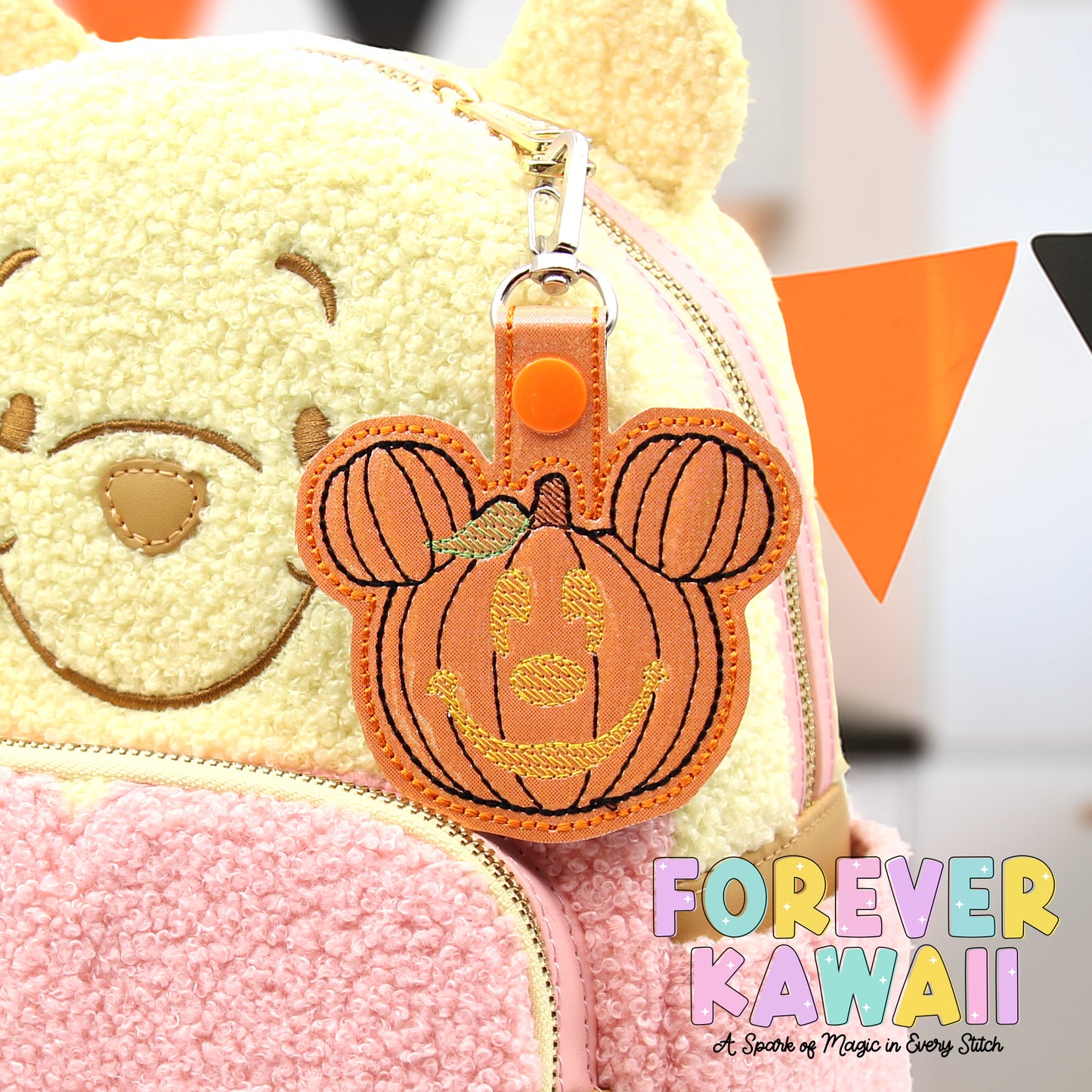 Pumpkin Mouse Snap Tab Charm – Glitter Halloween Bag Clip Keychain