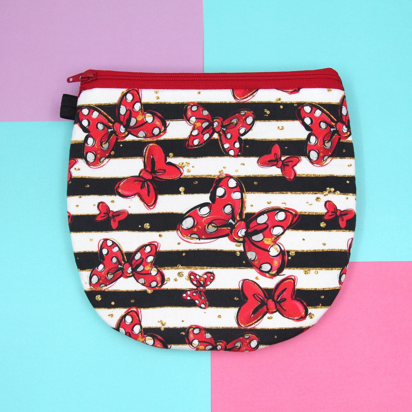 Classic Bows Zipper Bag - The Scoop