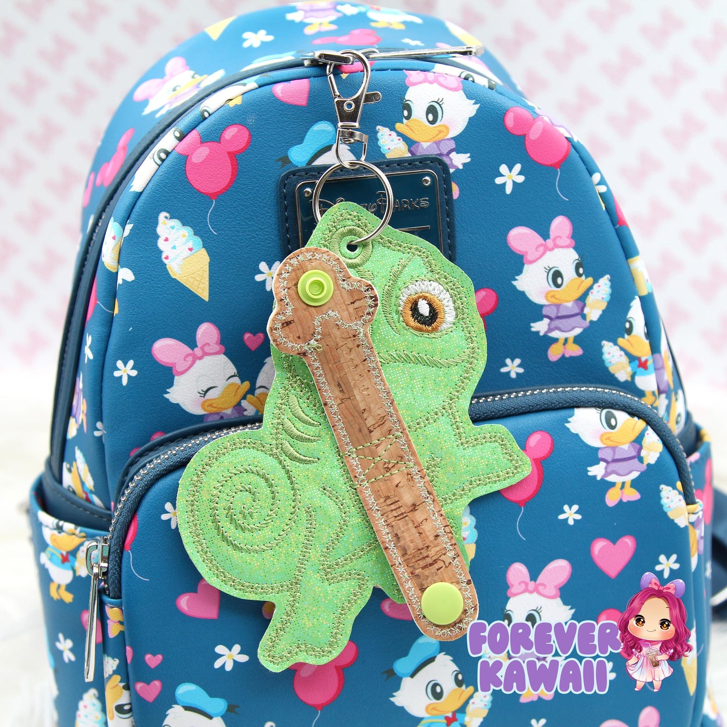 Pascal Chameleon Ears Holder Keychain – Glitter Headband Clip | Sunglasses Holder | Travel Storage | Mouse Ears Headband Holder, Princess