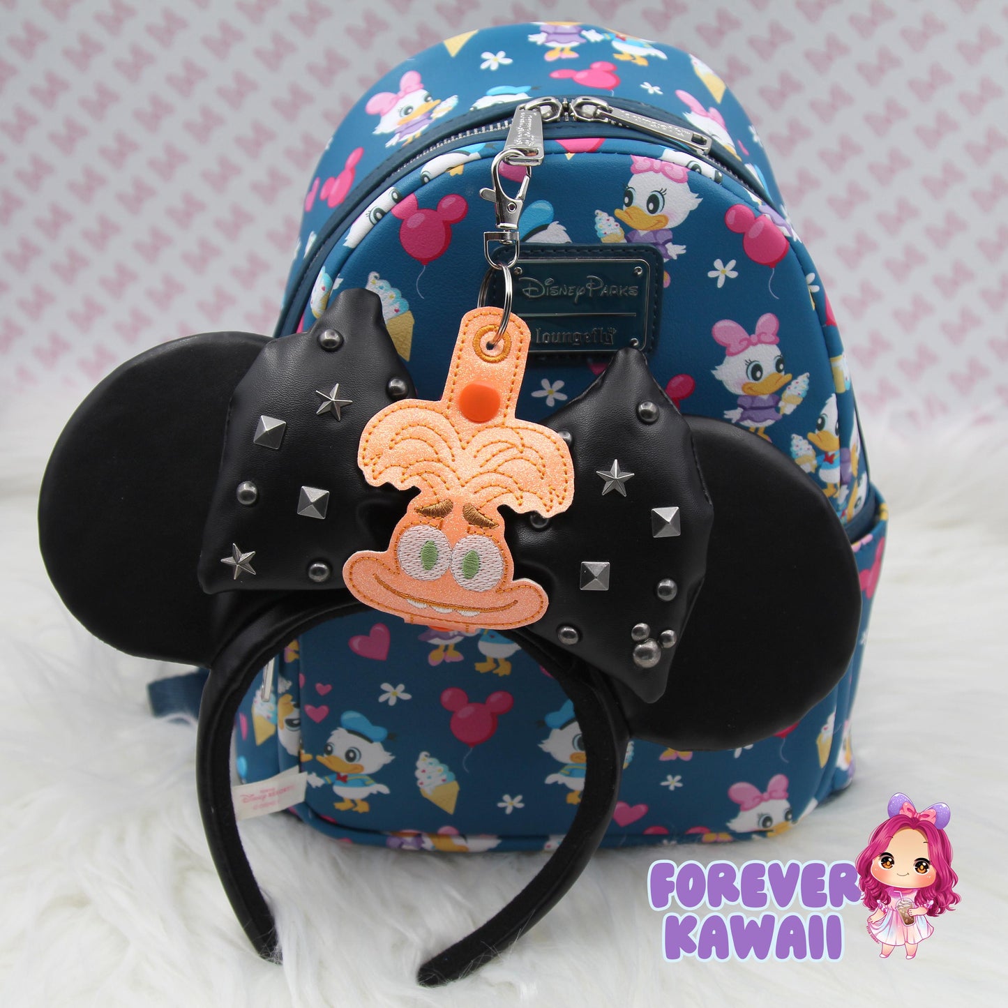 Anxiety Glitter Park Mouse Ears Holder Keychain – Glitter Headband Clip, Sunglasses Holder, Mouse Ears Headband Holder, Hat Holder Keychain