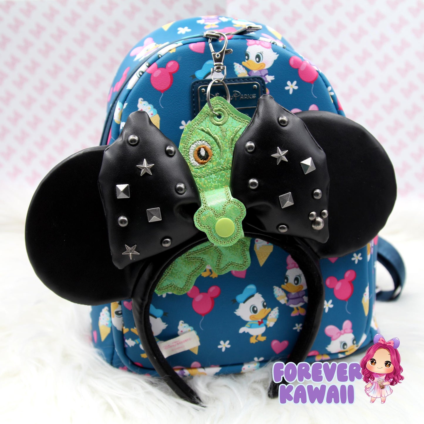 Pascal Chameleon Ears Holder Keychain – Glitter Headband Clip | Sunglasses Holder | Travel Storage | Mouse Ears Headband Holder, Princess