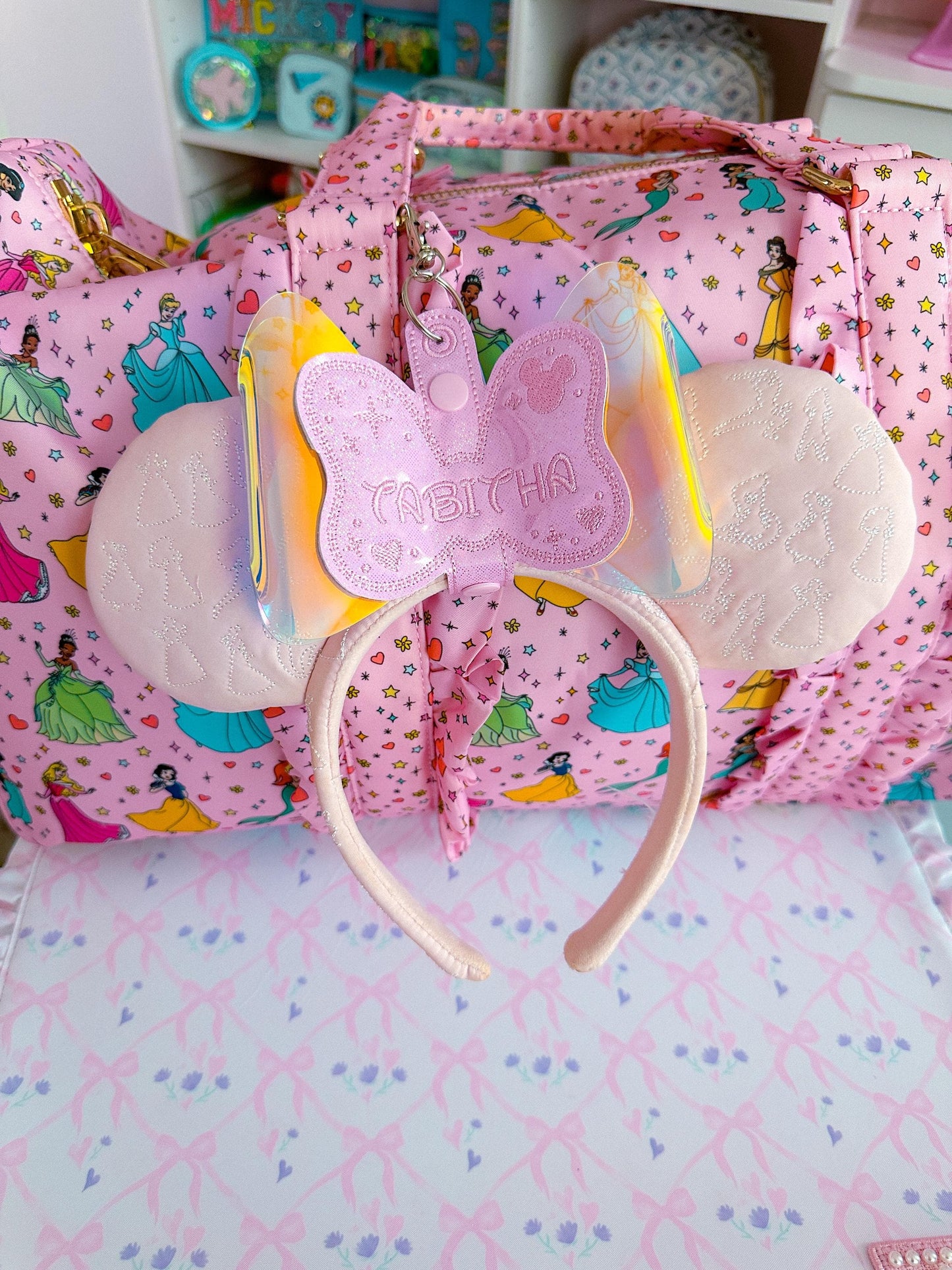 Personalized Mouse Ear Holder – Pink Bow with Pink Stitching – Mickey Ears Hanger for Park Bags – Disney Travel Gift – Ear Headband Clip