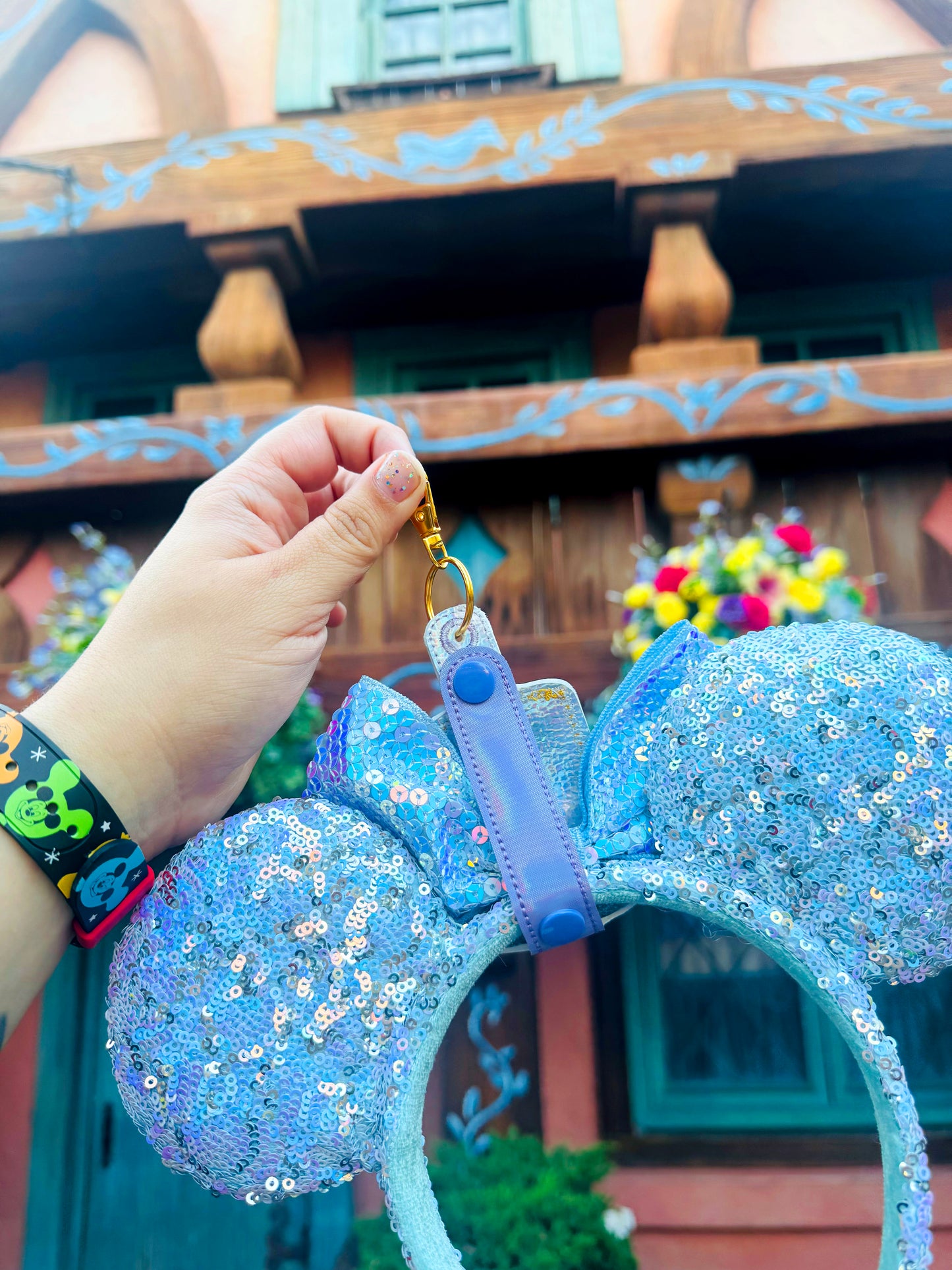 Lantern Magic Ear Holder | Handmade Clip for Displaying Park Ears