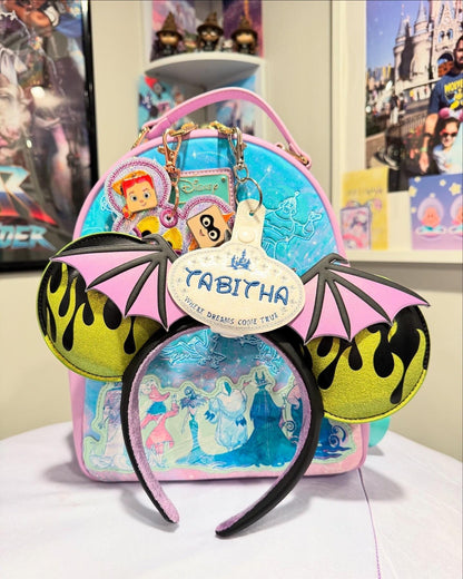 Personalized Ear Headband Holder Keychain – Cast Member Name Tag | Sparkly Glitter Vinyl | Secure Your Park Ears, Hats, Sunglasses