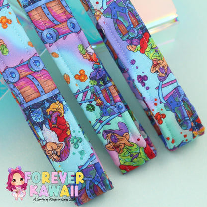 Mine Train-Inspired Keychain – Whimsical Key Fob Featuring Mine Carts, Gems & Adventure – Magical Souvenir for Theme Park Fans