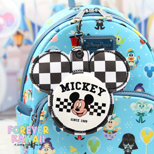 Black and White Checker Celebration Button Holder – Pin Holder Keychain for Park Trips and Events