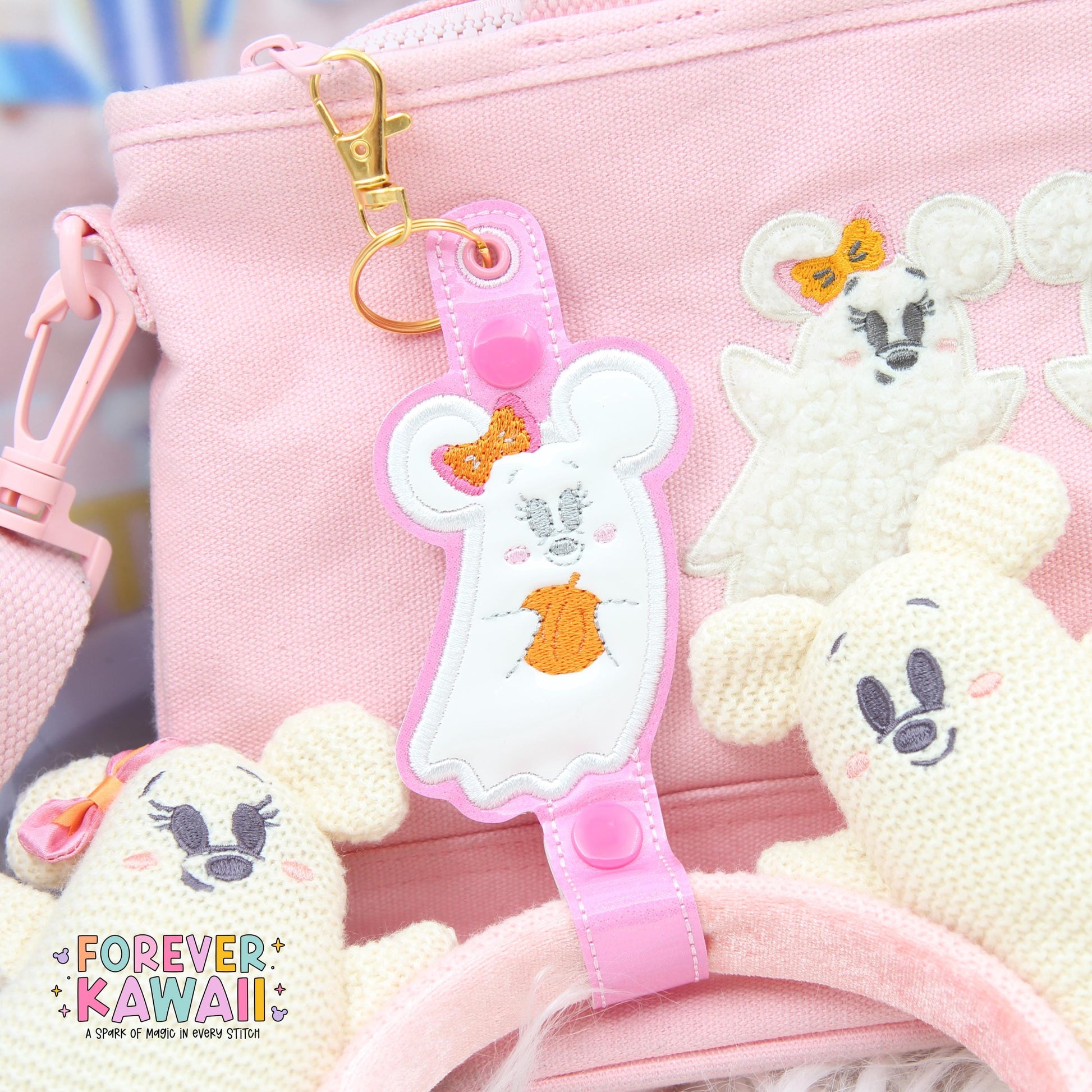 Minnie Ghost Ear Holder Keychain – Pink Sparkle Mouse-Shaped Park Ears & Button Accessory